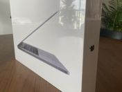 Apple MacBook M1 Pro M1 MAX Apple iPhone 13 Pro Max 12 Pro